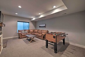 Modern Huntsville Resort Retreat w/ Deck & Hot Tub