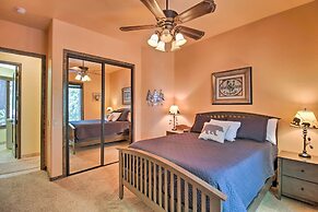 Centrally Located: Lavish Pinetop Paradise!