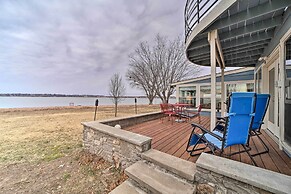 Private Beach: Waterfront Disney Getaway!