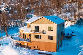 Anchorage Studio Escape ~ 14 Miles From Downtown!