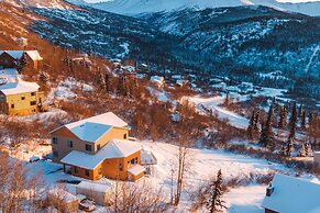 Anchorage Studio Escape ~ 14 Miles From Downtown!