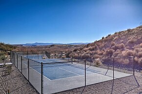 Villa w/ Hot Tubs ~ 5 Miles to Historic St. George