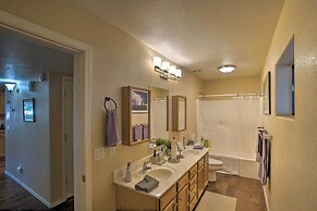 Near Golfing & Hiking: Payson Family Cabin!