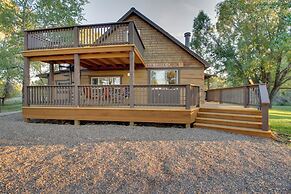 Cozy Augusta Cabin w/ Furnished Deck & Grill!