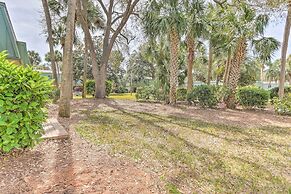 Close to Beach & Coligny Plaza: Hilton Head Condo!