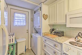 Close to Beach & Coligny Plaza: Hilton Head Condo!