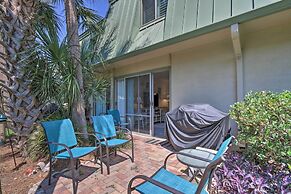 Close to Beach & Coligny Plaza: Hilton Head Condo!