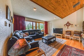 Cloudcroft Mtn Home w/ Patio, Walk to Golf Course!