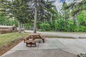 Cloudcroft Mtn Home w/ Patio, Walk to Golf Course!