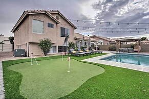 Beautiful Chandler Escape w/ Putting Green & Pool!