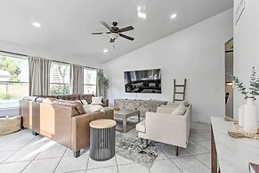 Beautiful Chandler Escape w/ Putting Green & Pool!