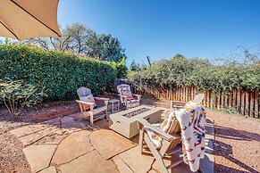 Central Sedona Home w/ Red Rock Mtn View, Fire Pit