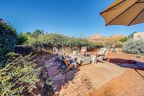 Central Sedona Home w/ Red Rock Mtn View, Fire Pit