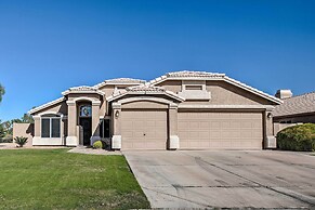 Outdoor Kitchen, Heated Pool: Gilbert Retreat!