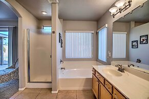 Outdoor Kitchen, Heated Pool: Gilbert Retreat!