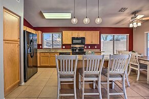 Outdoor Kitchen, Heated Pool: Gilbert Retreat!