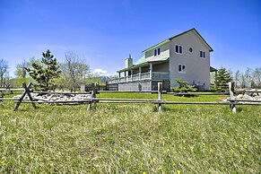 The Front Porch 20-acre Country Home w/ Mtn View