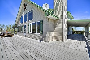 The Front Porch 20-acre Country Home w/ Mtn View