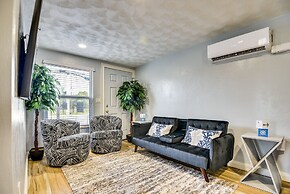 Daytona Beach Vacation Rental Apt - 2 Mi to Beach!