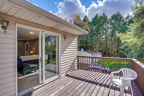 Relaxing Catskills Apt < 3 Mi to Windham Mountain!