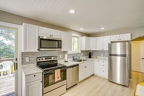 Relaxing Catskills Apt < 3 Mi to Windham Mountain!