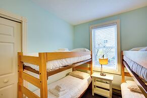 Glen Arbor Vacation Rental w/ Views of Lake!