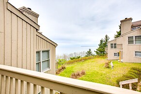 Glen Arbor Vacation Rental w/ Views of Lake!