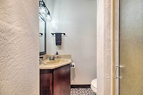 Pinecrest Retreat With Fireplace!