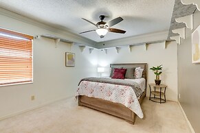 Valrico Vacation Rental 15 Mi to Tampa