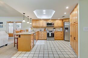 Valrico Vacation Rental 15 Mi to Tampa