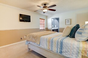 Valrico Vacation Rental 15 Mi to Tampa