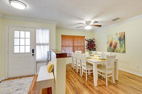 Valrico Vacation Rental 15 Mi to Tampa