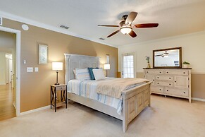 Valrico Vacation Rental 15 Mi to Tampa