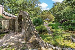 Guilford Carriage House at Granite Lodge!