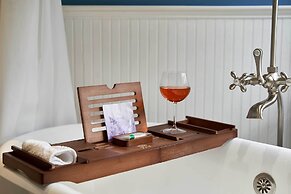 Guilford Carriage House at Granite Lodge!