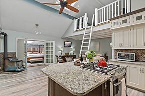 Guilford Carriage House at Granite Lodge!