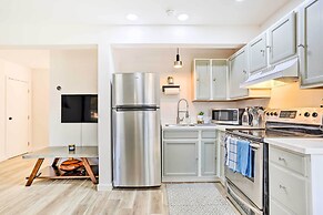 New Paltz Apt - 11 Mi to Poughkeepsie!