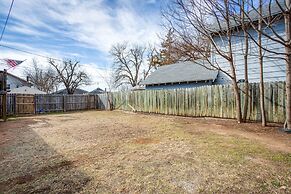 Chic Lawton Home, 5 Mi to Historic Fort Sill!