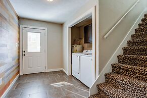 Chic Lawton Home, 5 Mins to Fort Sill!