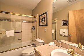 Walk to Lifts: 'chimney Ridge' Townhome w/ Hot Tub