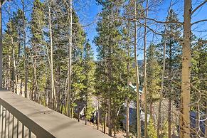 Walk to Lifts: 'chimney Ridge' Townhome w/ Hot Tub