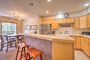 Walk to Lifts: 'chimney Ridge' Townhome w/ Hot Tub