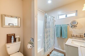 Near Hiking & Golfing: Flagstaff Cottage!