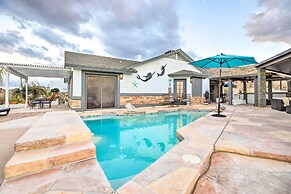 11 Mi to Dtwn: Phoenix Guest House w/ Hot Tub