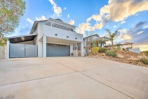 11 Mi to Dtwn: Phoenix Guest House w/ Hot Tub