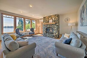 Spacious Lake Stevens Home w/ Fire Pit, Patio