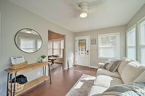 Oak Island Getaway w/ Yard - Walk to Beach!