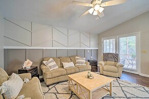 Oak Island Getaway w/ Yard - Walk to Beach!