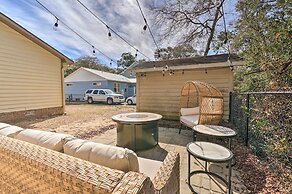 Oak Island Getaway w/ Yard - Walk to Beach!