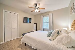 Oak Island Getaway w/ Yard - Walk to Beach!